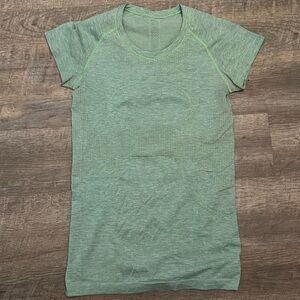 💚Lululemon Swiftly Tech 6💚